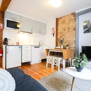  Apartment Elevador Da Bica By Spoton