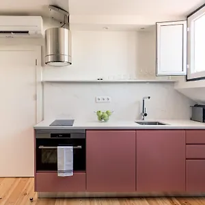 Joivy Flats Next To Rossio Square And Main Attractions Lisbon