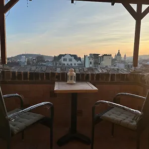 holiday-on-top-city-center.inbudapesthotels.com/